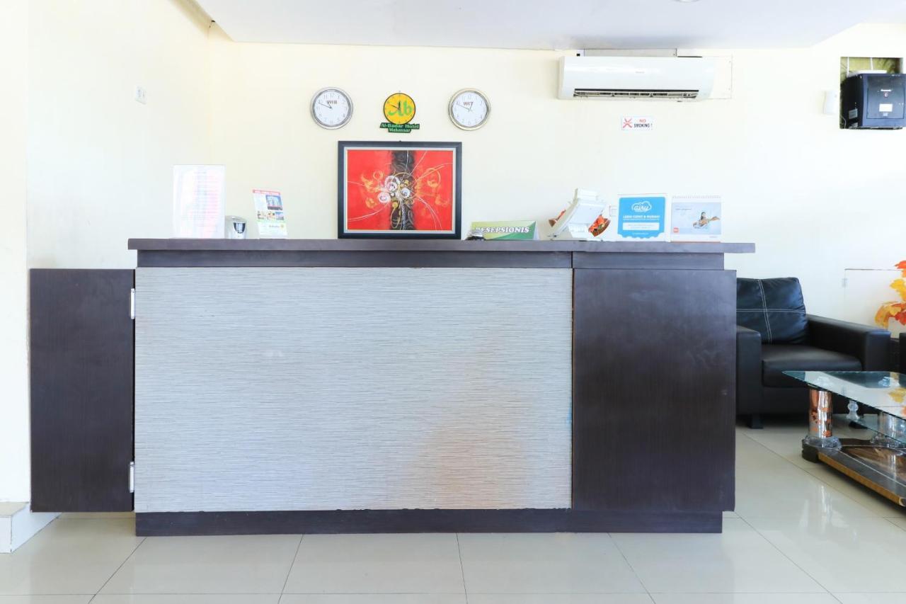 Al-Badar Hotel Syariah Makassar Ngoại thất bức ảnh