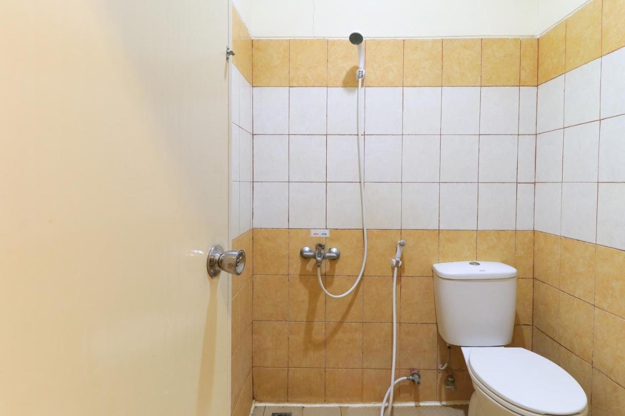 Al-Badar Hotel Syariah Makassar Ngoại thất bức ảnh