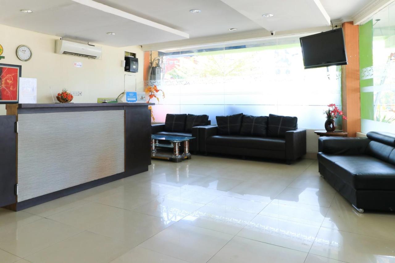 Al-Badar Hotel Syariah Makassar Ngoại thất bức ảnh