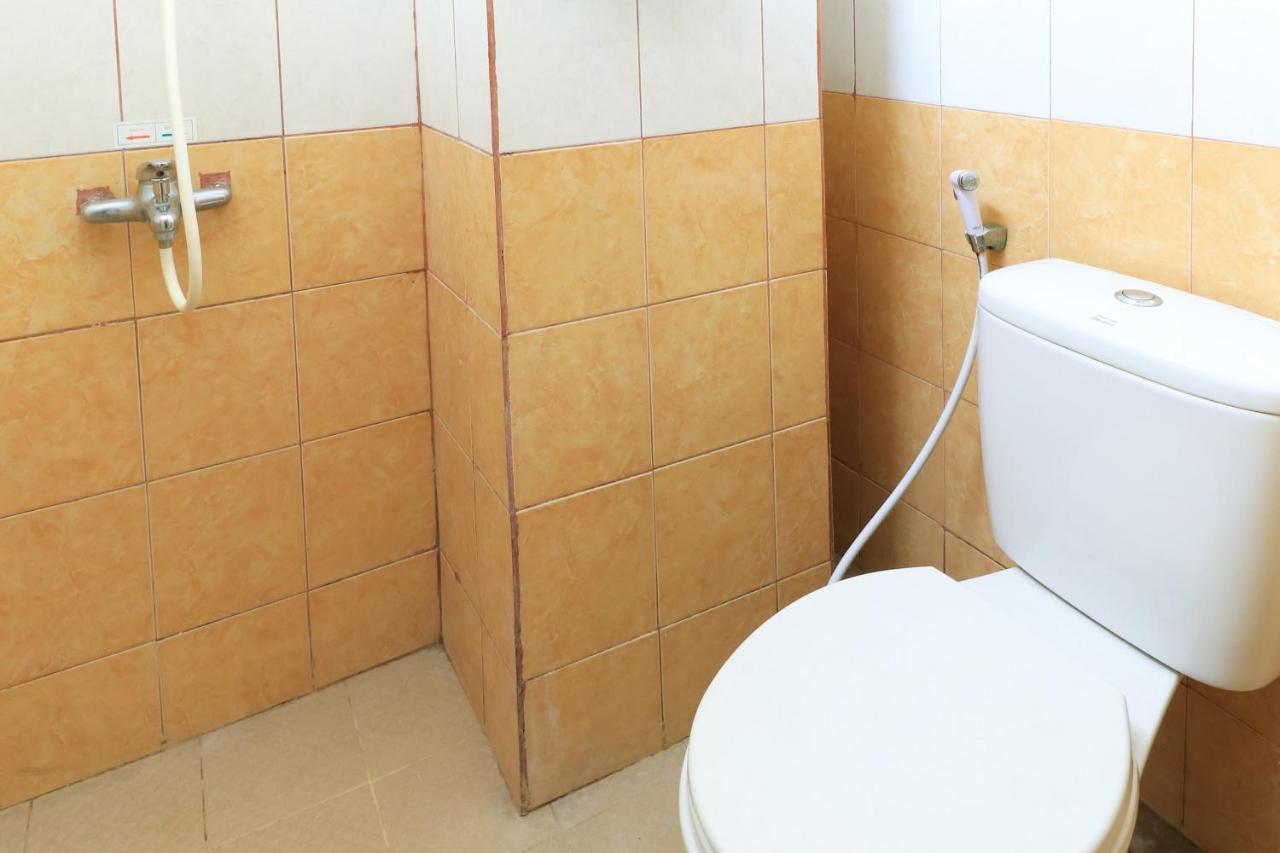 Al-Badar Hotel Syariah Makassar Ngoại thất bức ảnh
