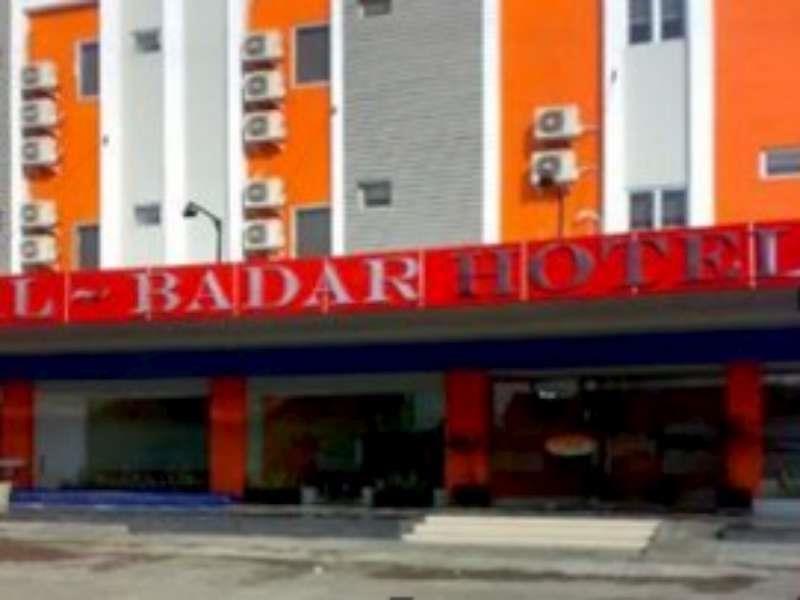 Al-Badar Hotel Syariah Makassar Ngoại thất bức ảnh